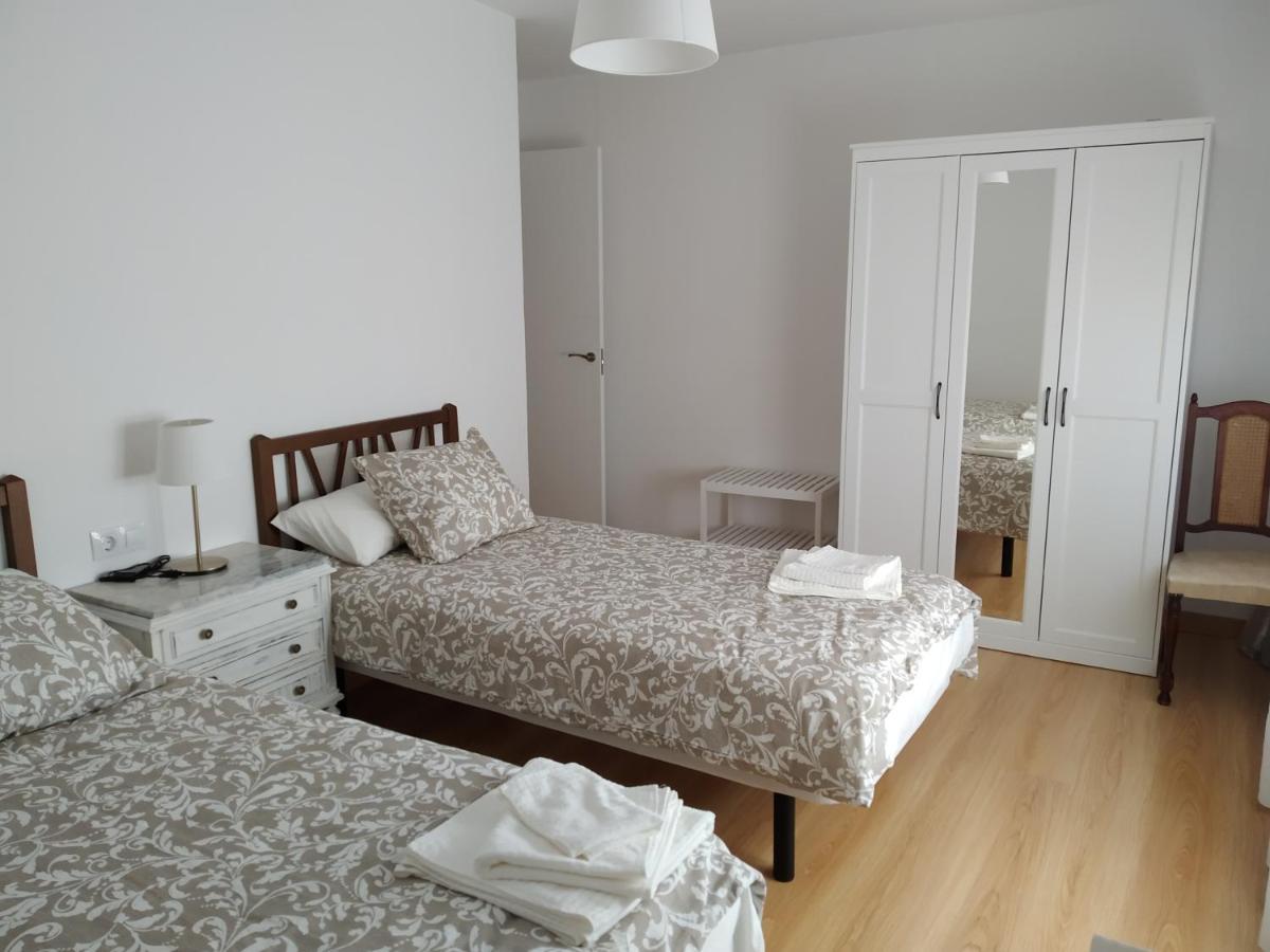 Apartamento Cervantes Teruel Bagian luar foto
