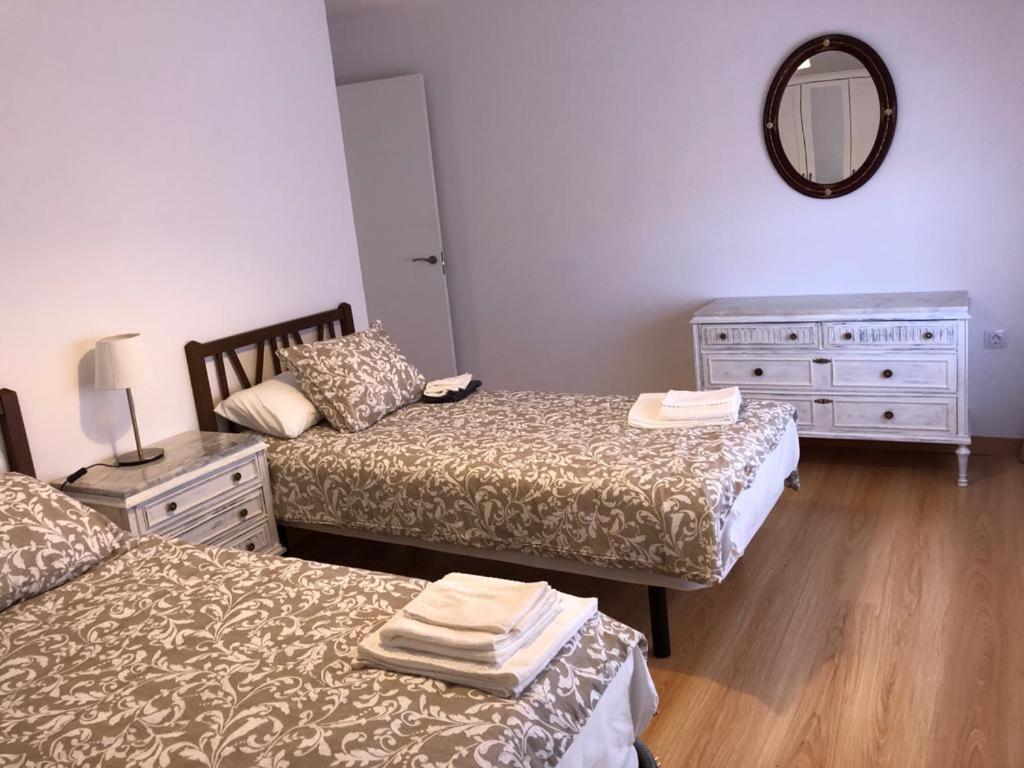 Apartamento Cervantes Teruel Bagian luar foto